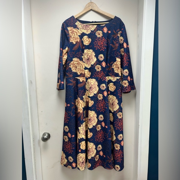 dress tells Dresses & Skirts - Elegant Navy Floral 3/4 Sleeve Midi Dress